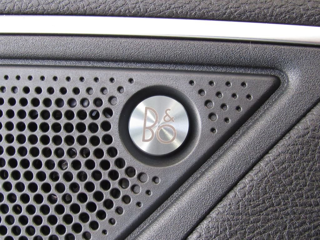 Used 2022 Ford Edge ST w/ Equipment Group 401A image 36