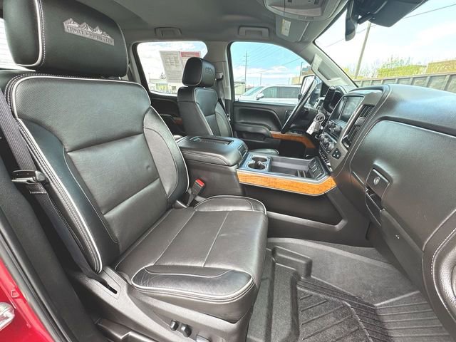 Used 2019 Chevrolet Silverado 2500 High Country w/ Duramax Plus Package image 27