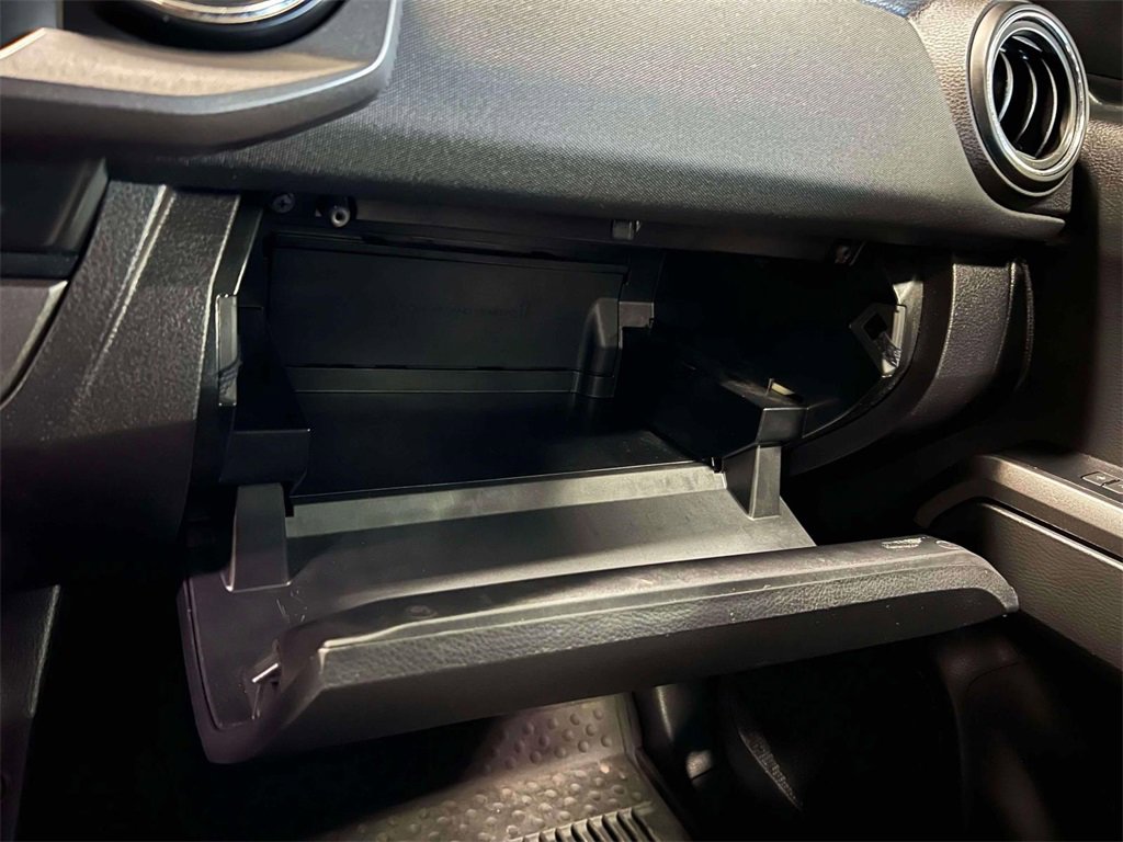 Used 2022 Toyota Tacoma TRD Sport image 34