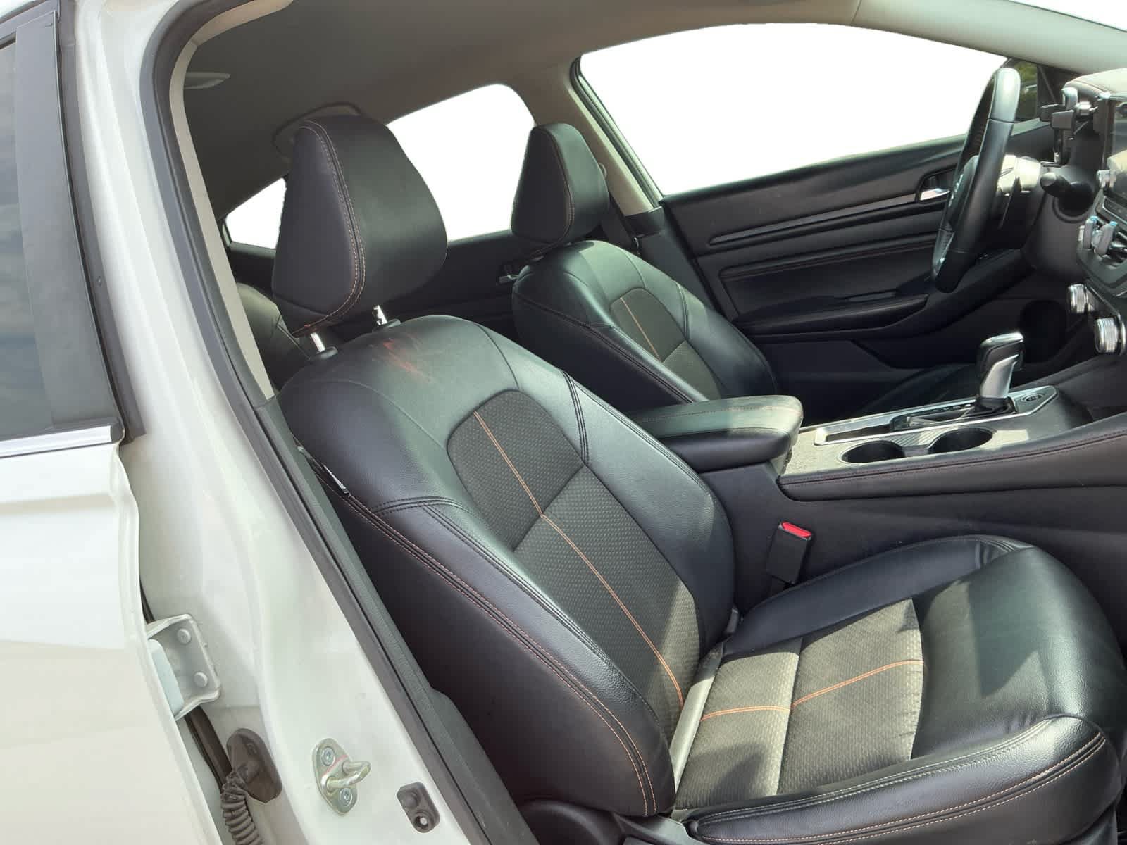 Used 2021 Nissan Altima 2.5 SR FWD image 14