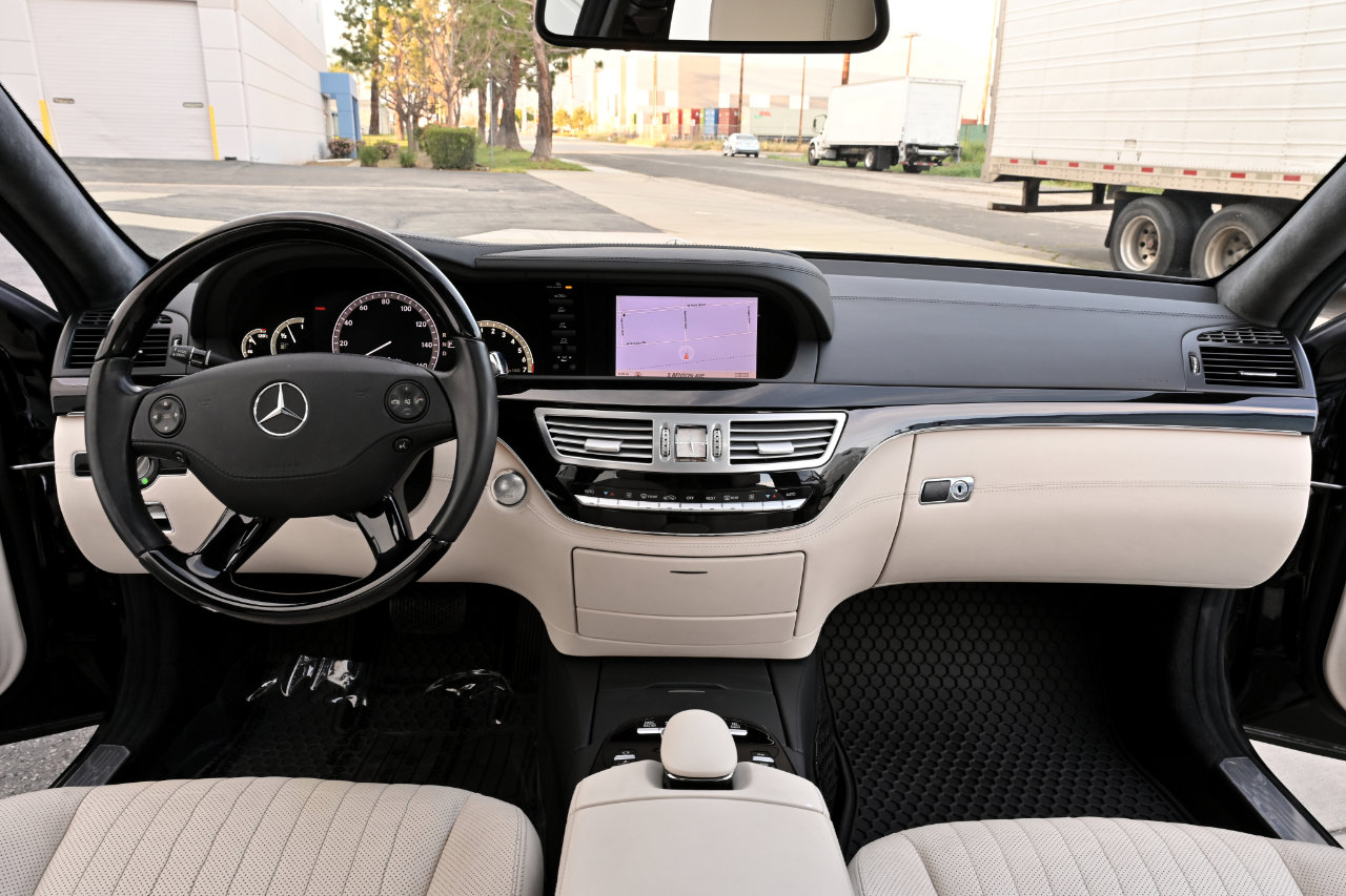 Used 2008 Mercedes-Benz S 550 image 19