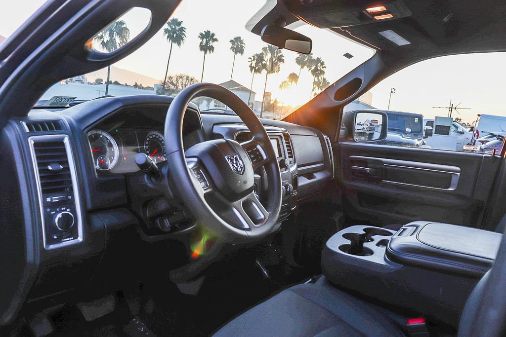 Used 2024 RAM 1500 Warlock AWD/4WD image 22