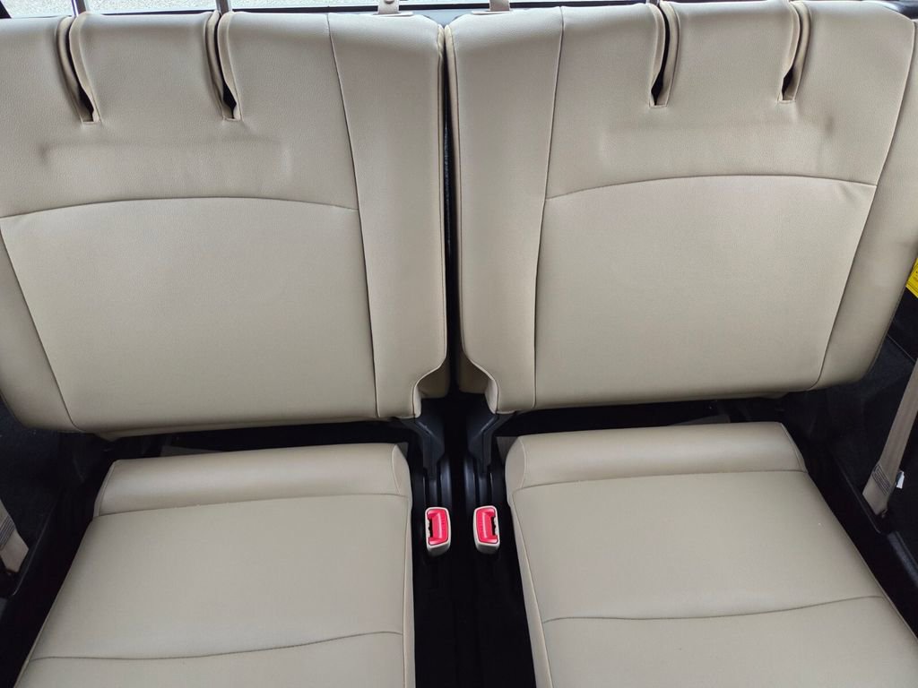 Used 2021 Toyota 4Runner SR5 Premium w/ Moonroof Package image 5