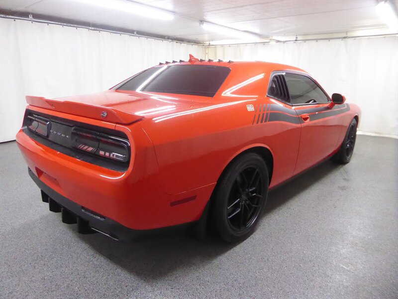 Used 2018 Dodge Challenger GT AWD/4WD image 7