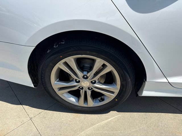 Used 2018 Hyundai Sonata SEL w/ Cargo Package FWD image 10
