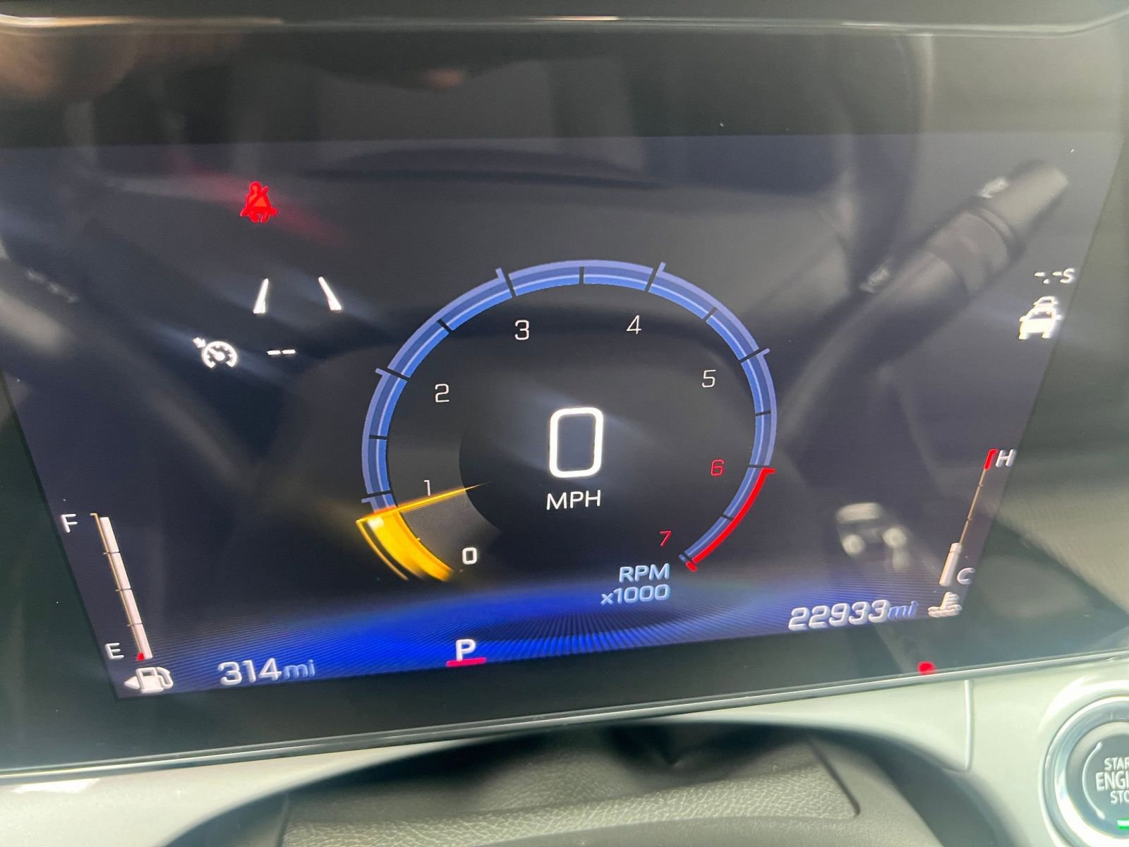 Used 2025 Chevrolet Trax LT image 40