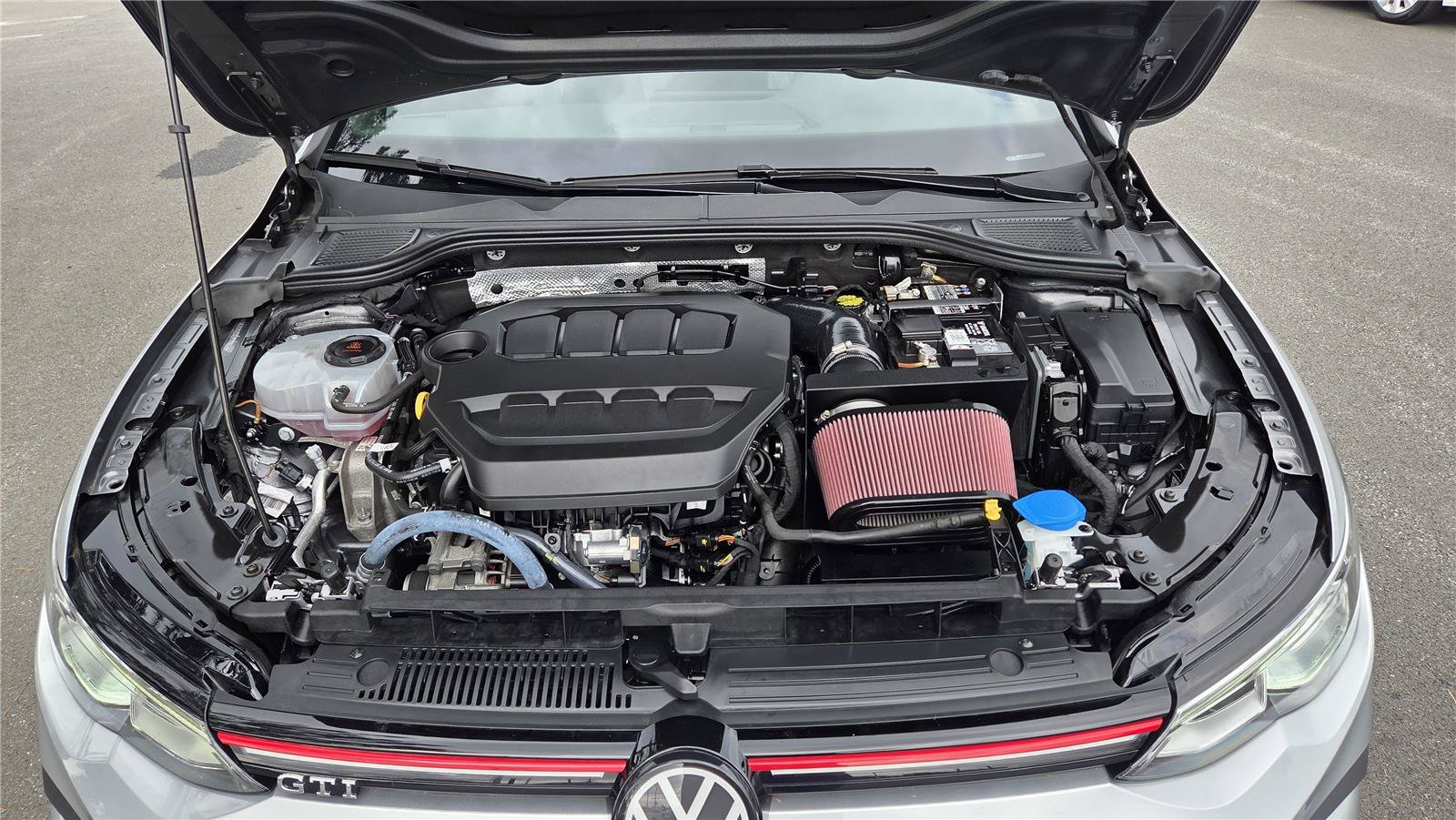 Used 2023 Volkswagen GTI SE w/ SE Leather Package FWD image 11