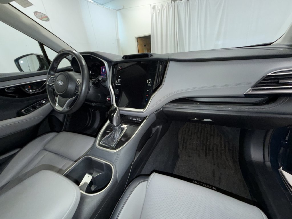 Used 2024 Subaru Outback Limited AWD/4WD image 8