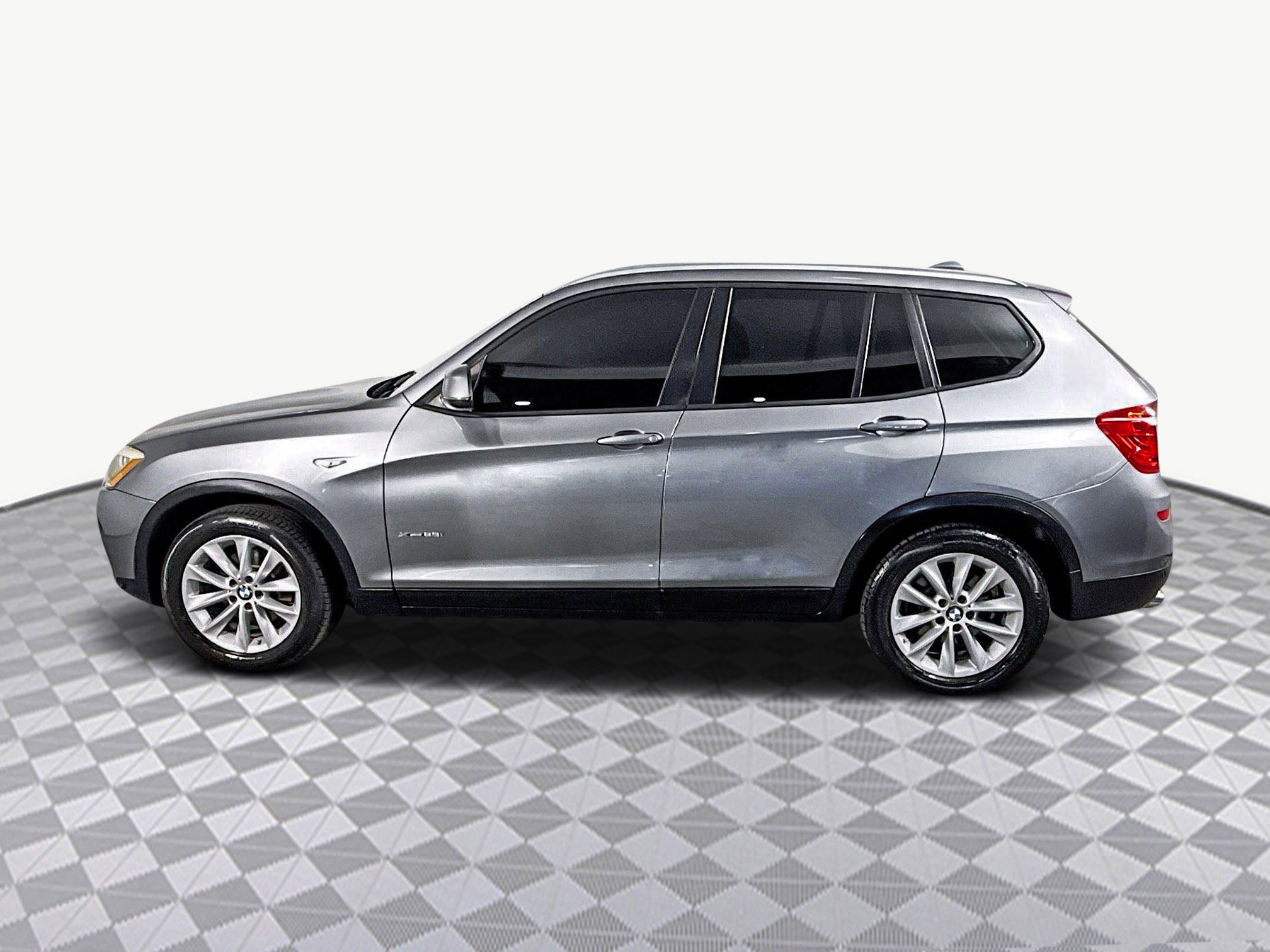 Used 2016 BMW X3 xDrive28i w/ Driver Assistance Package image 6