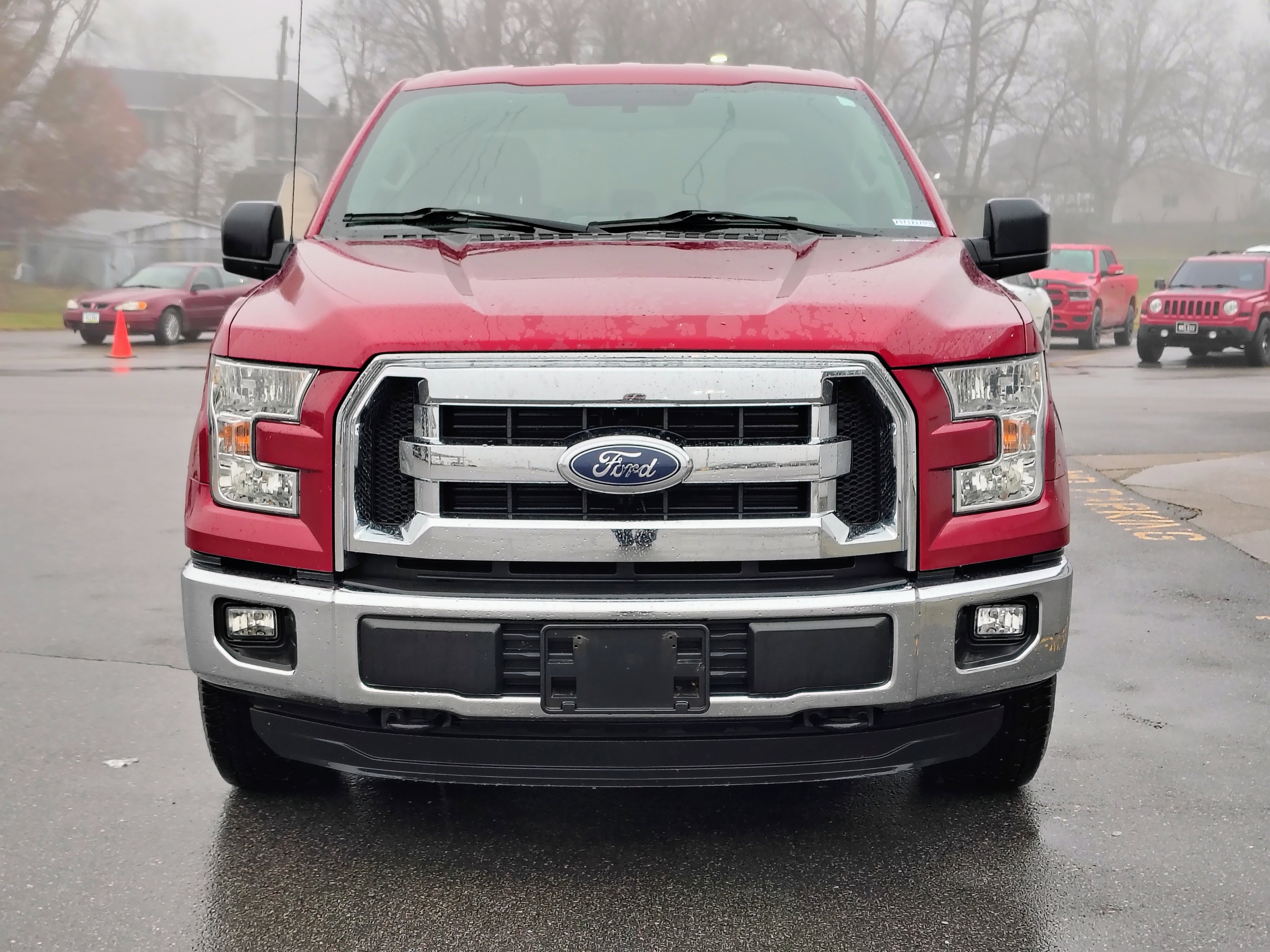 Used 2015 Ford F150 XLT image 9