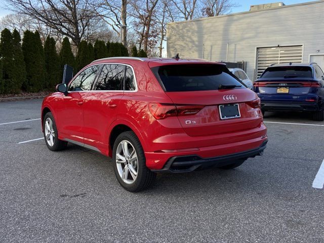 Certified 2023 Audi Q3 2.0T Premium w/ Convenience Package image 7