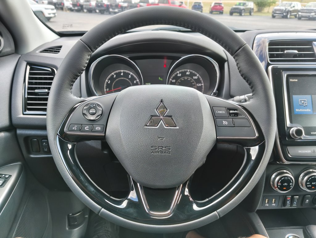 New 2026 Mitsubishi Outlander Sport SE AWD/4WD image 5