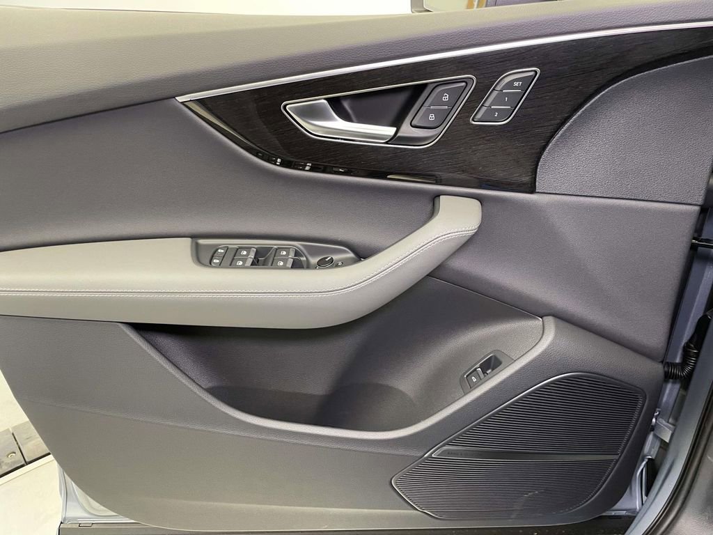 New 2026 Audi Q7 3.0T Premium Plus image 36