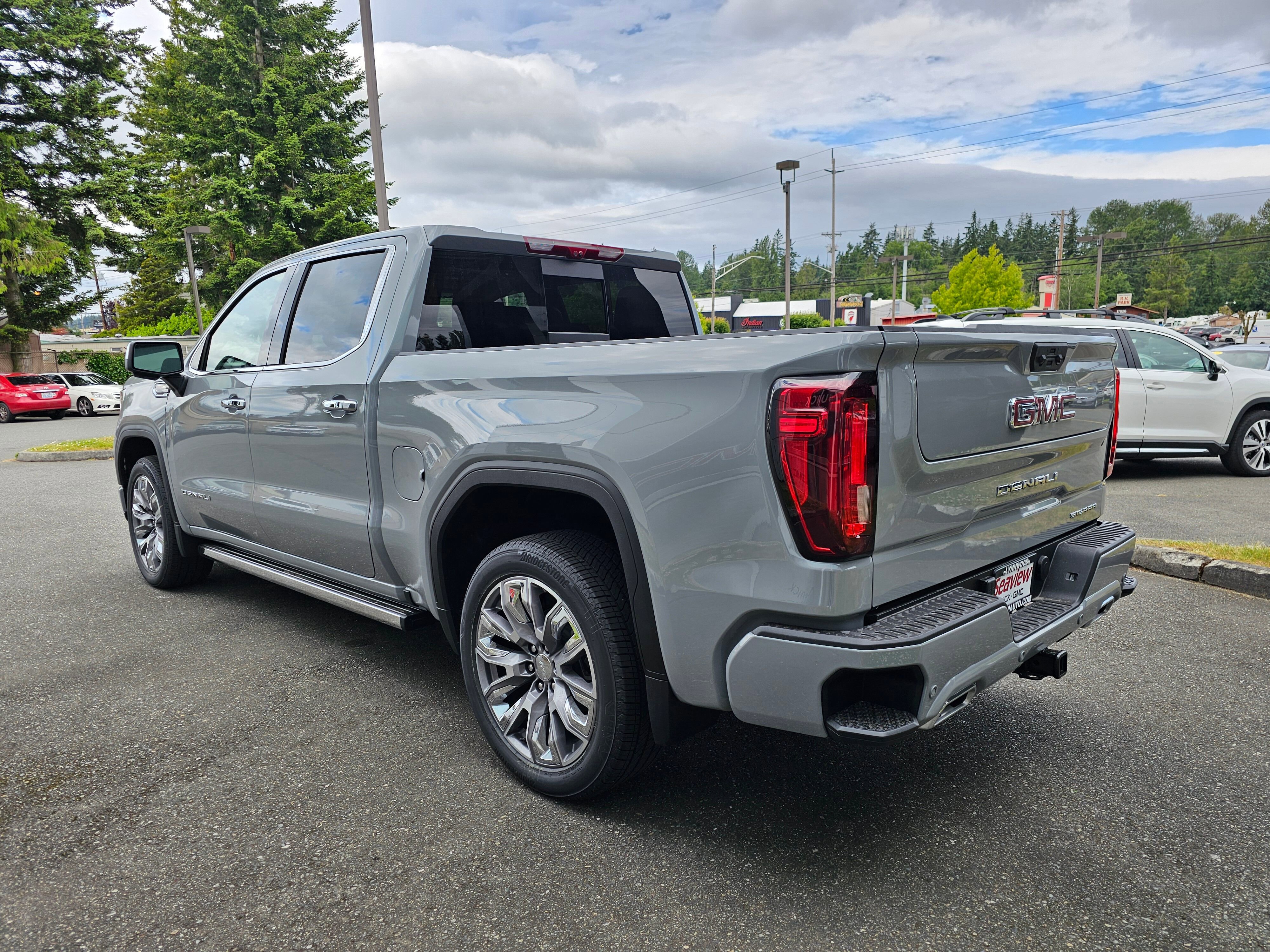 New 2024 GMC Sierra 1500 Denali AWD/4WD image 5