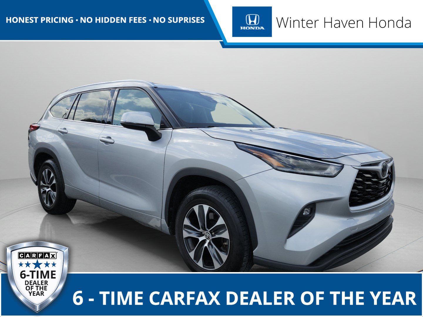 Used 2021 Toyota Highlander XLE FWD image 1