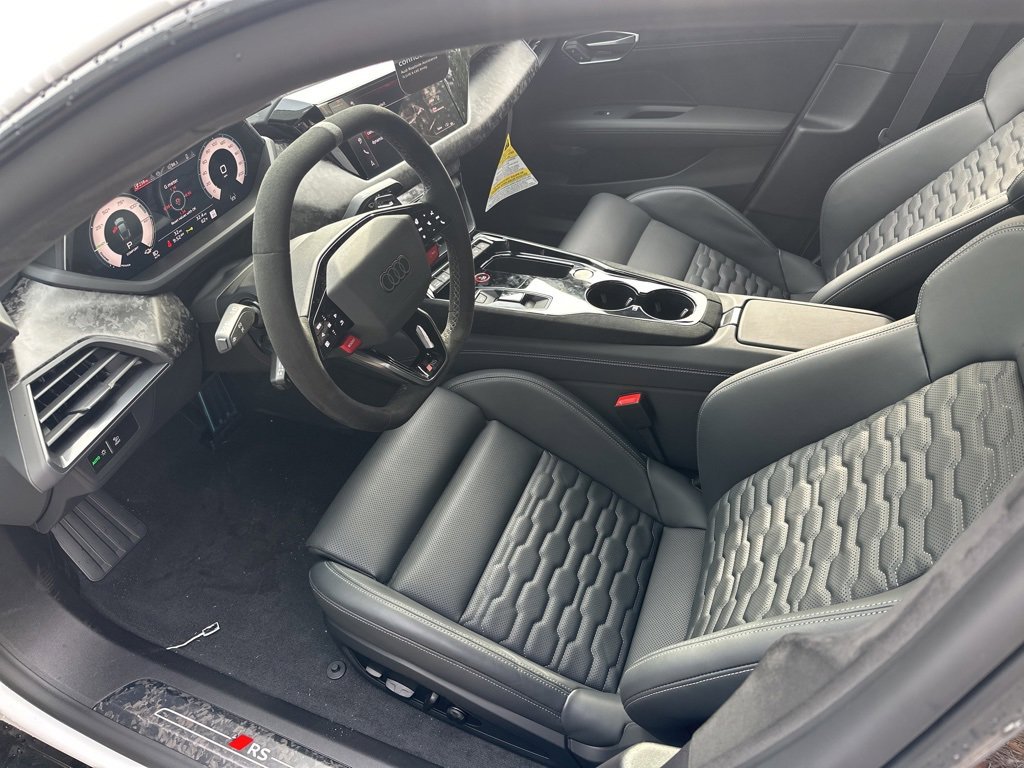 New 2026 Audi RS e-tron GT performance image 19