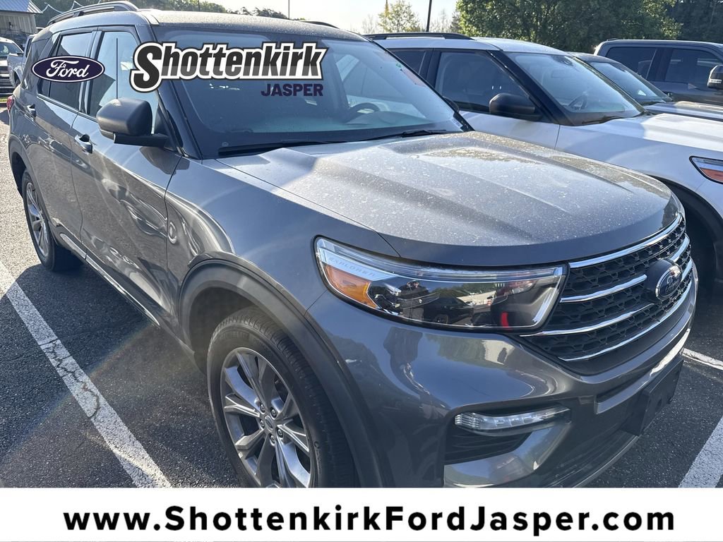 Used 2022 Ford Explorer XLT w/ Equipment Group 202A AWD/4WD image 1