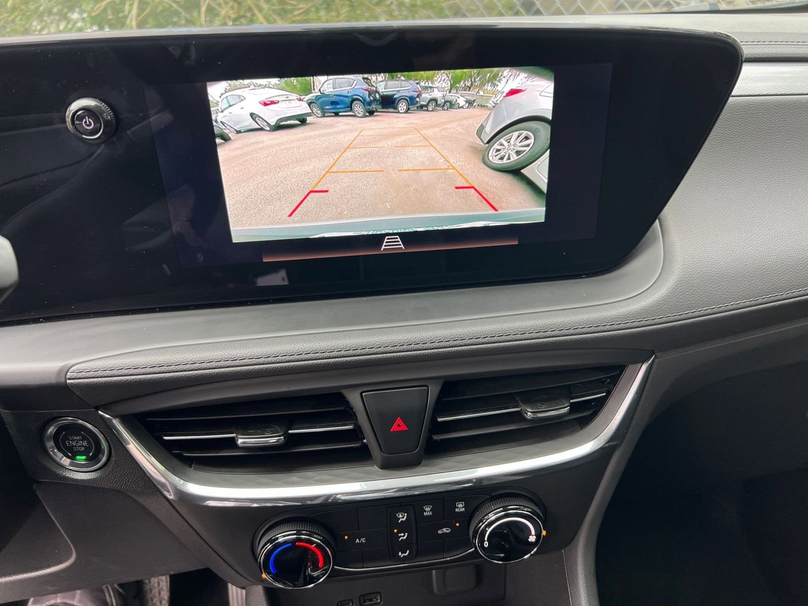 Used 2025 Buick Encore GX Preferred image 17