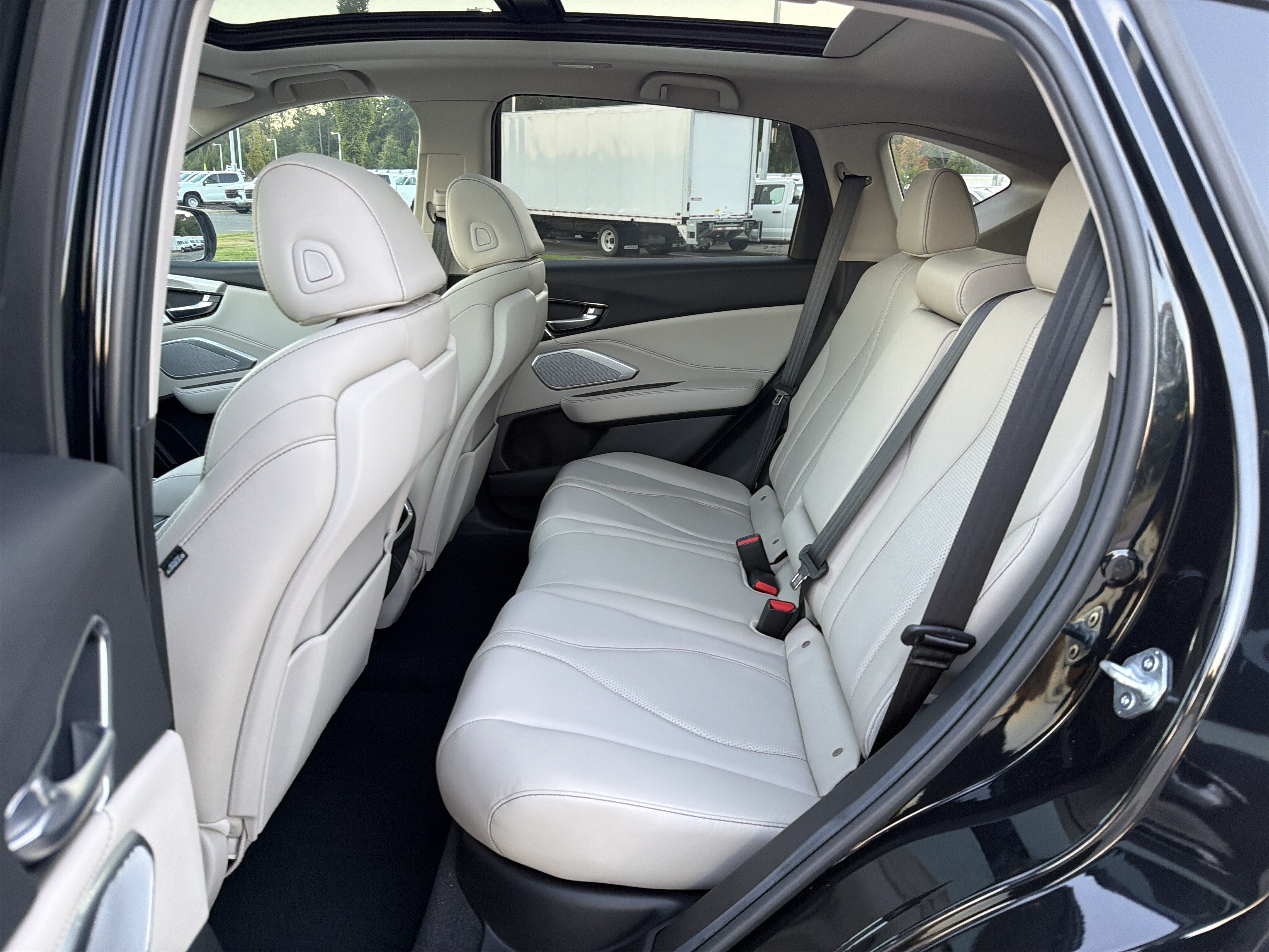 Certified 2025 Acura RDX w/ Technology Package AWD/4WD image 31