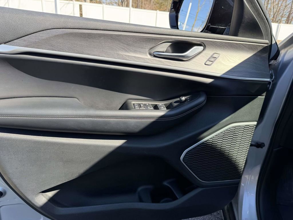 Used 2021 Jeep Grand Cherokee L Limited image 22