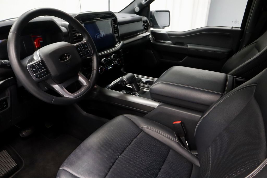 Certified 2025 Ford F150 Lariat image 24