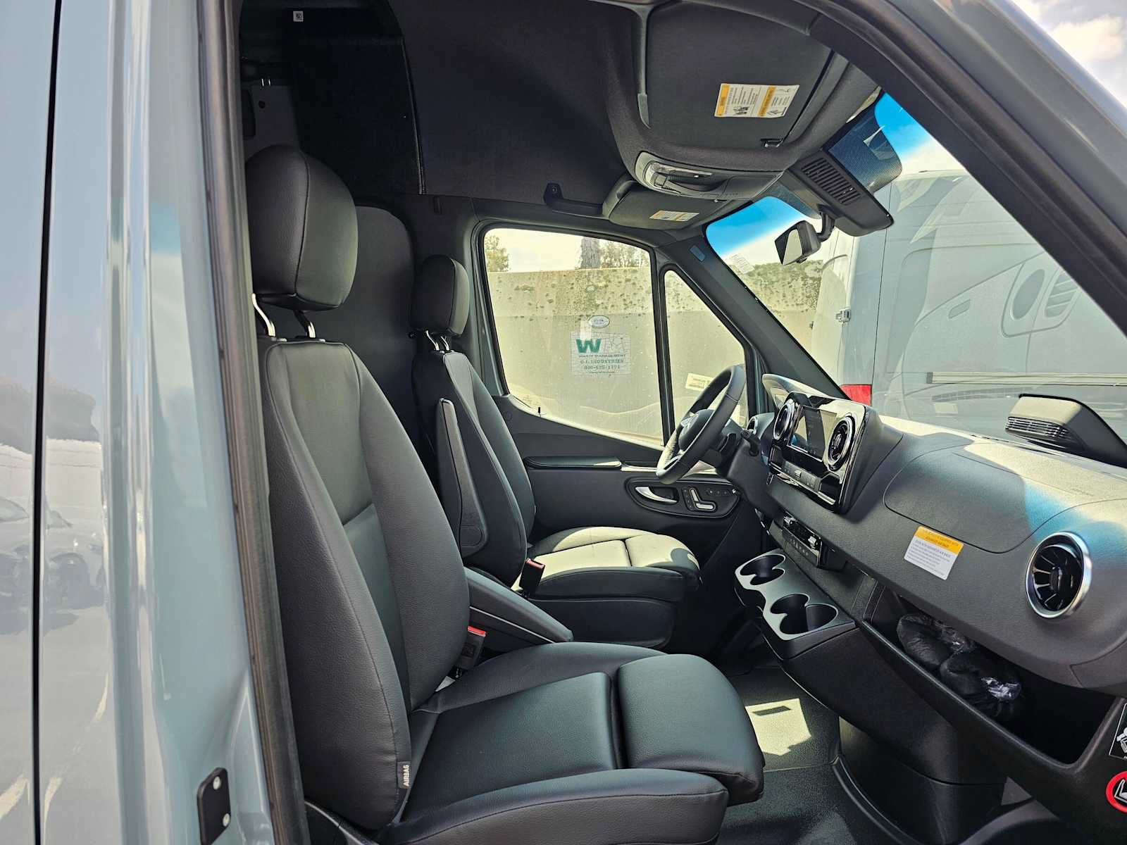New 2026 Mercedes-Benz Sprinter 2500 image 10