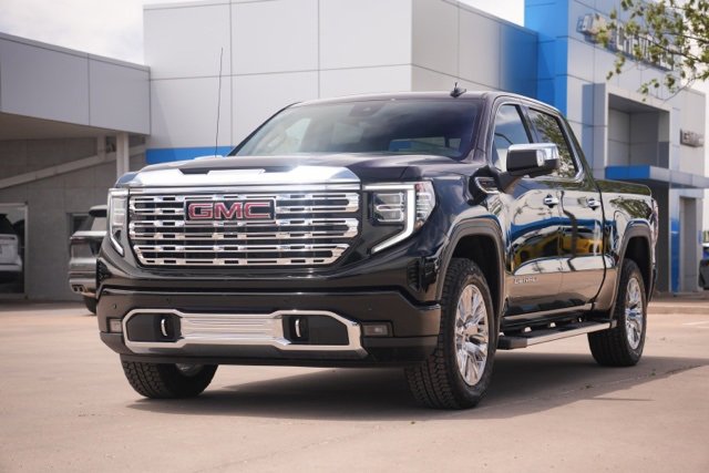 New 2025 GMC Sierra 1500 Denali w/ Technology Package image 8