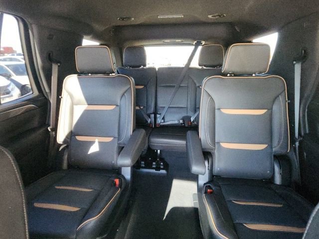 Used 2024 GMC Yukon AT4 w/ Technology Package image 31