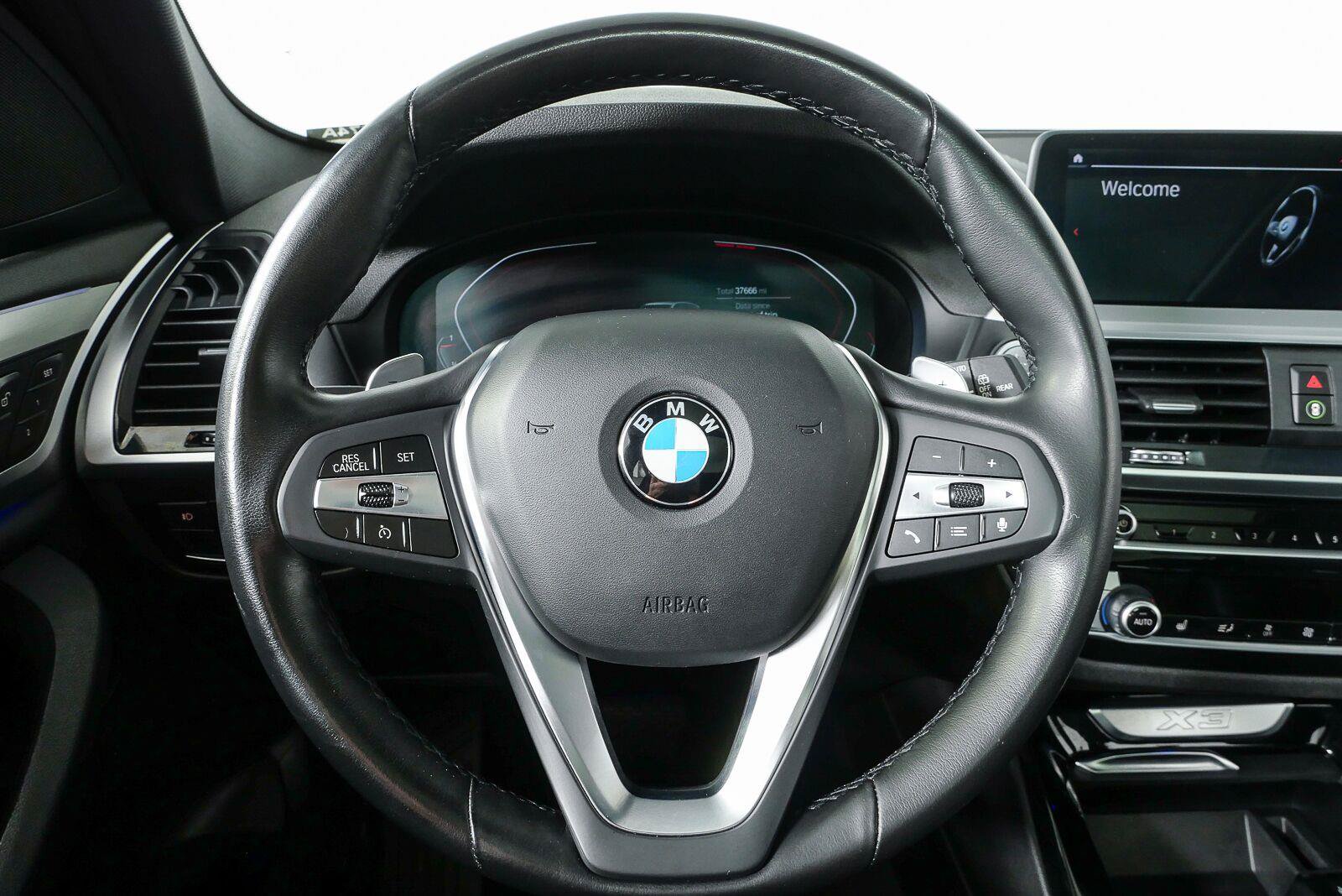 Used 2021 BMW X3 sDrive30i w/ Convenience Package RWD image 9