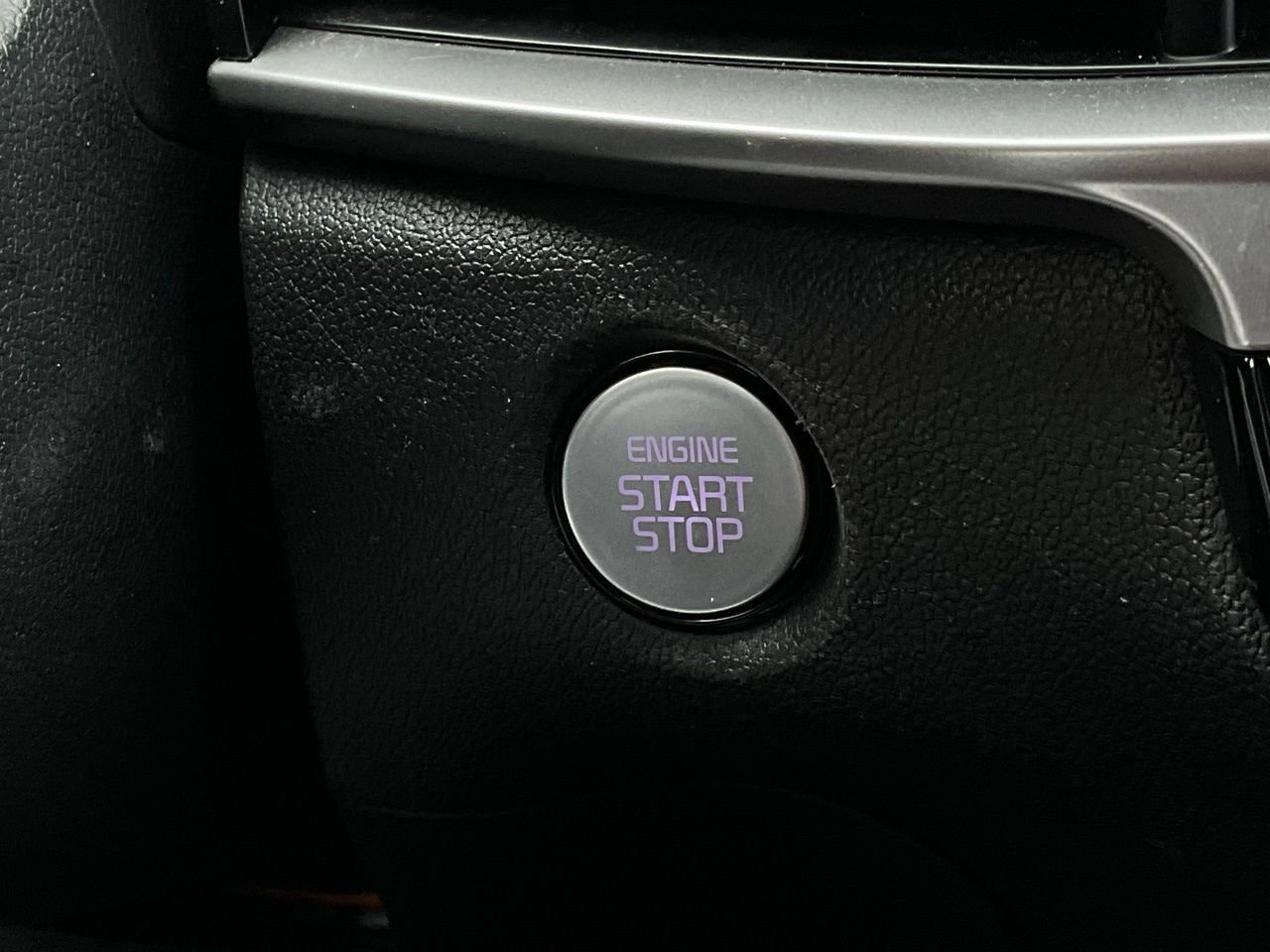 Used 2024 Kia Sorento S image 30