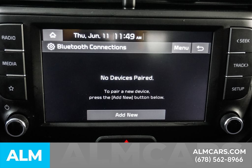 Used 2025 Kia Soul LX FWD image 32