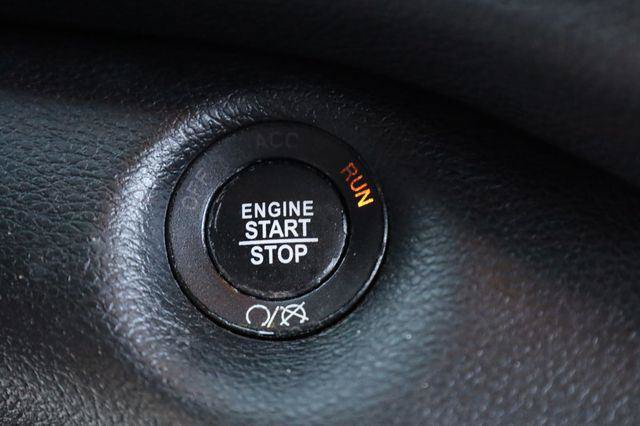 Used 2021 Jeep Cherokee Latitude Lux FWD image 40