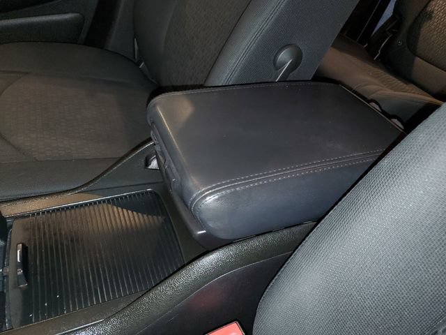 Used 2012 GMC Acadia SLE FWD image 27