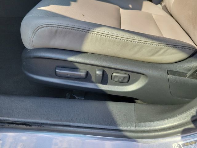 Certified 2017 Honda Accord EX-L image 11