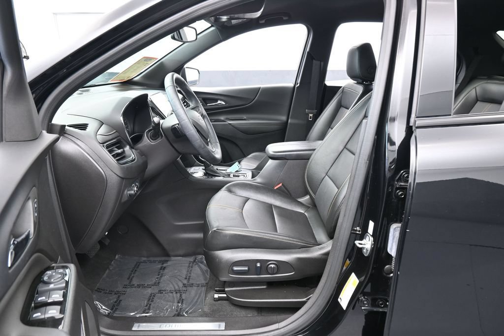 Used 2024 Chevrolet Equinox Premier w/ Redline Edition FWD image 11