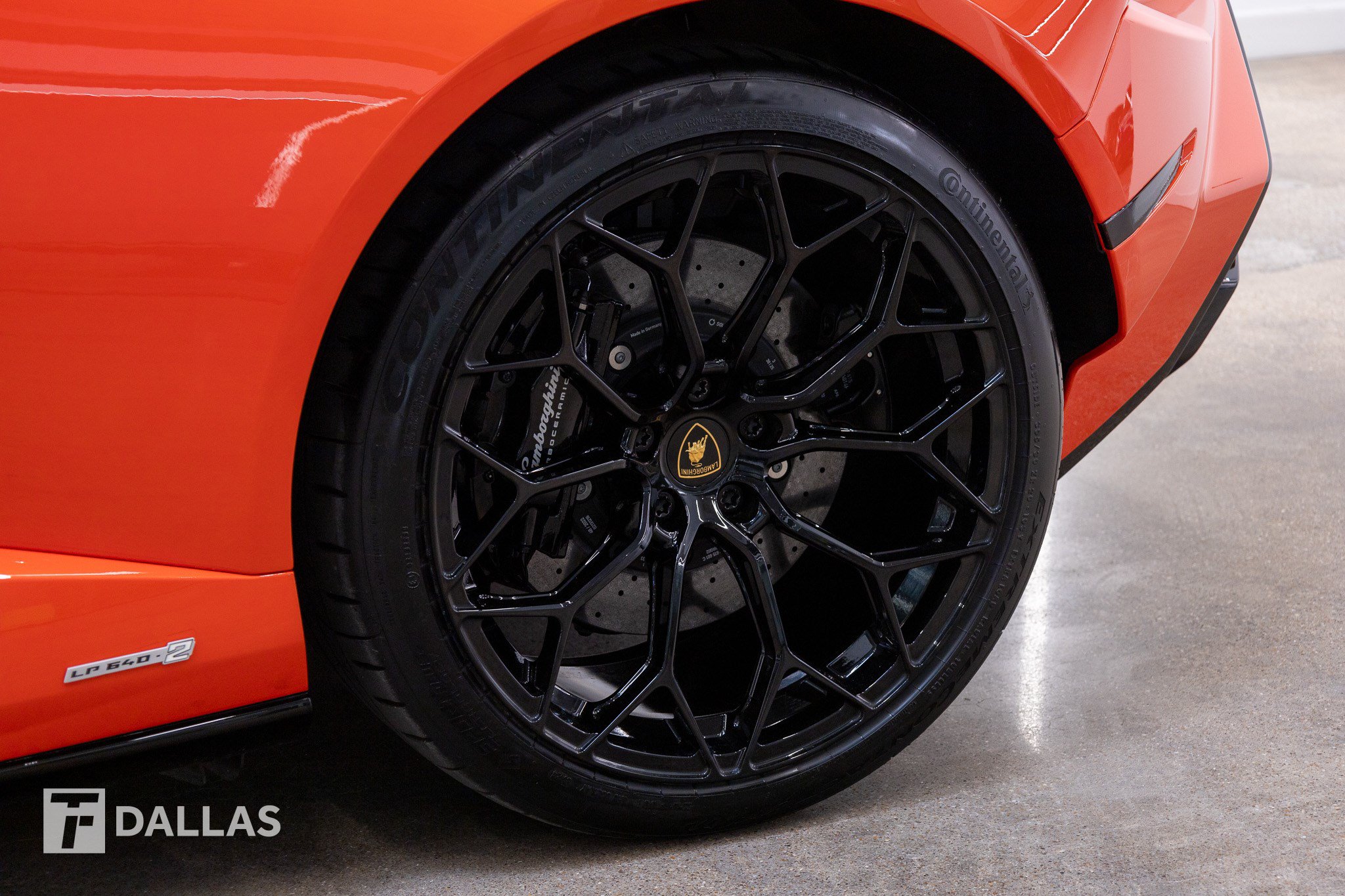 Used 2023 Lamborghini Huracan Tecnica RWD image 5