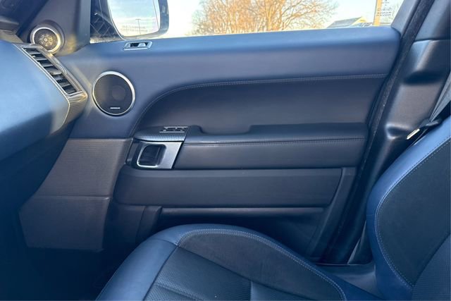 Used 2021 Land Rover Range Rover Sport HST image 20