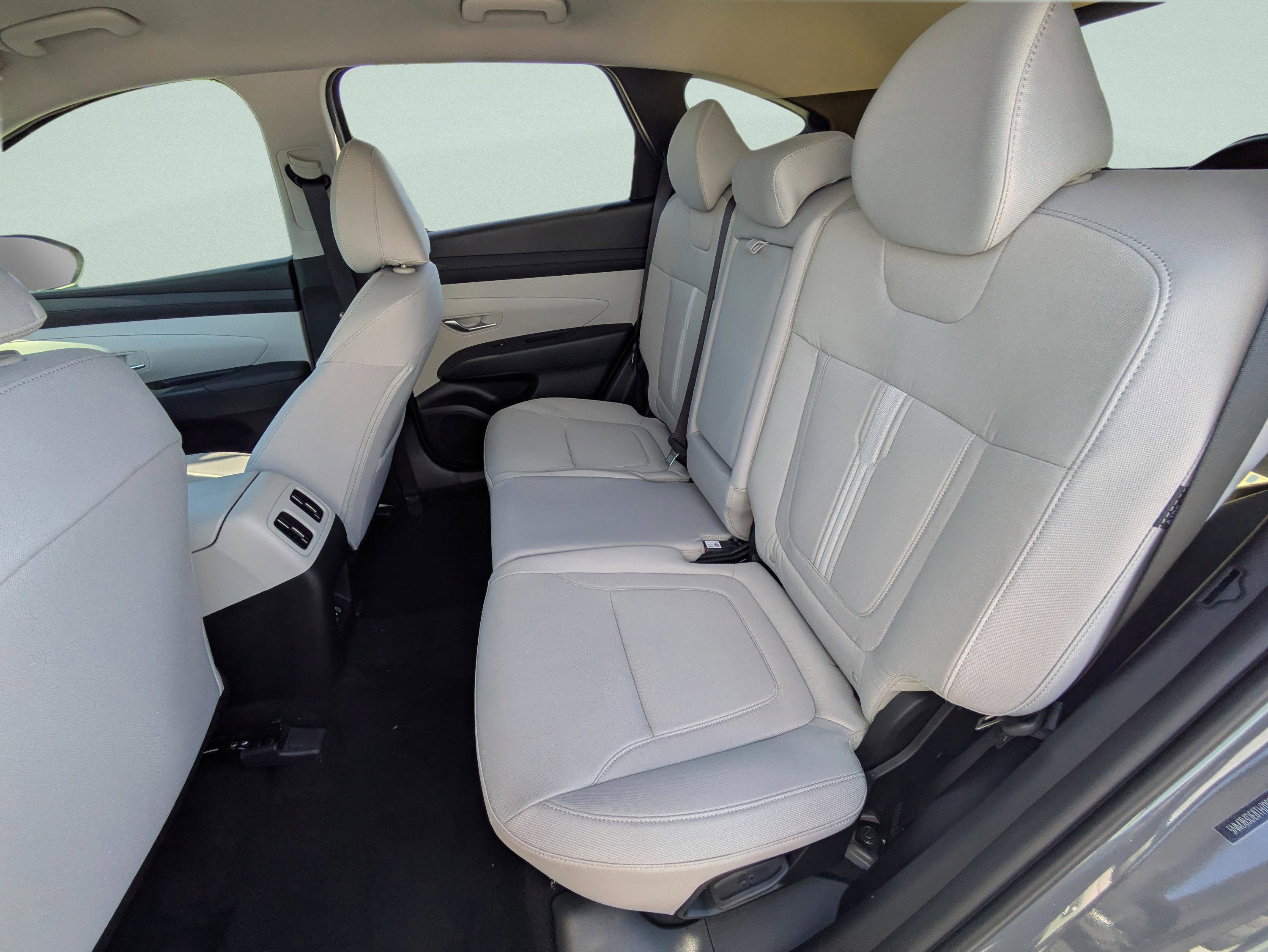 New 2026 Hyundai Tucson SEL FWD image 15