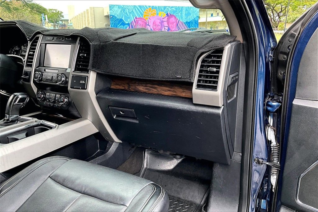 Used 2020 Ford F150 Lariat image 16