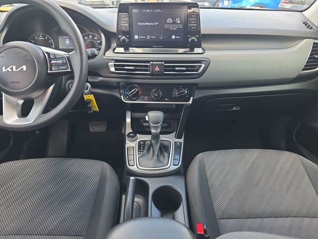 Used 2023 Kia Seltos LX image 24