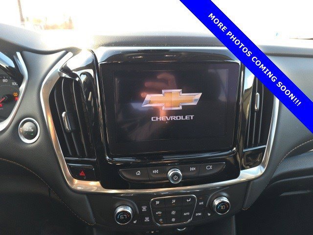 Used 2021 Chevrolet Traverse LT image 12