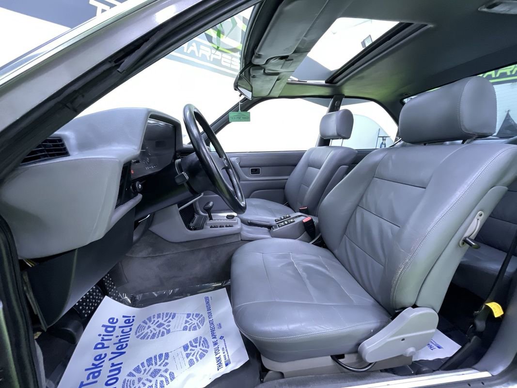 Used 1987 BMW 635CSi Coupe image 17