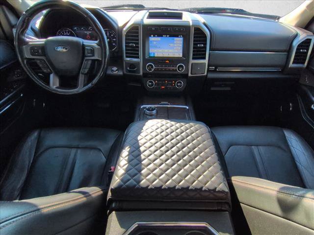 Used 2018 Ford Expedition Max Platinum RWD image 17