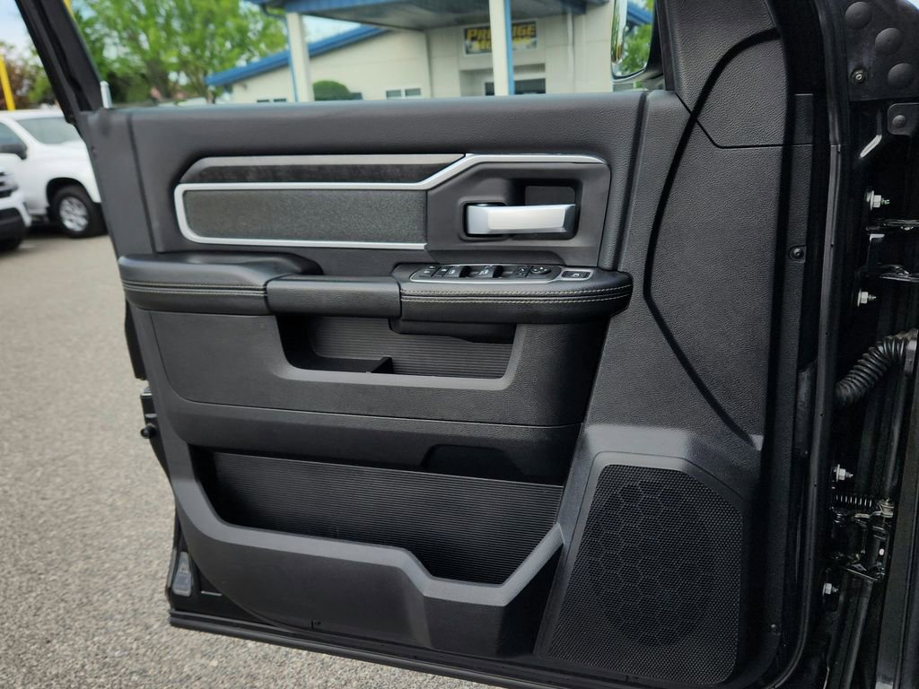 Used 2022 RAM 2500 Big Horn w/ Level B Equipment Group AWD/4WD image 15