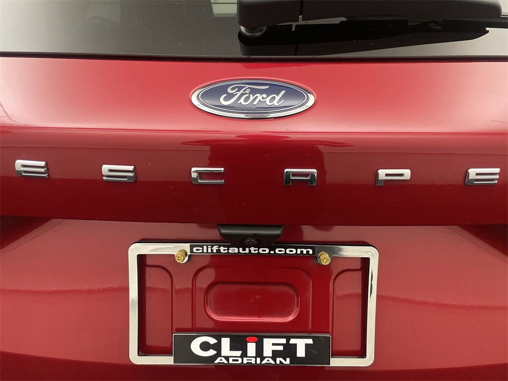 Used 2022 Ford Escape SEL image 25