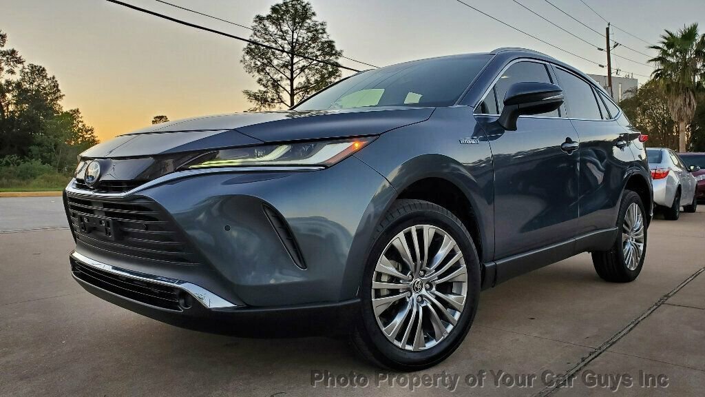 Used 2021 Toyota Venza XLE w/ Softex Package image 1