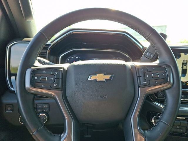 Used 2025 Chevrolet Silverado 2500 High Country w/ High Country Premium Package AWD/4WD image 19