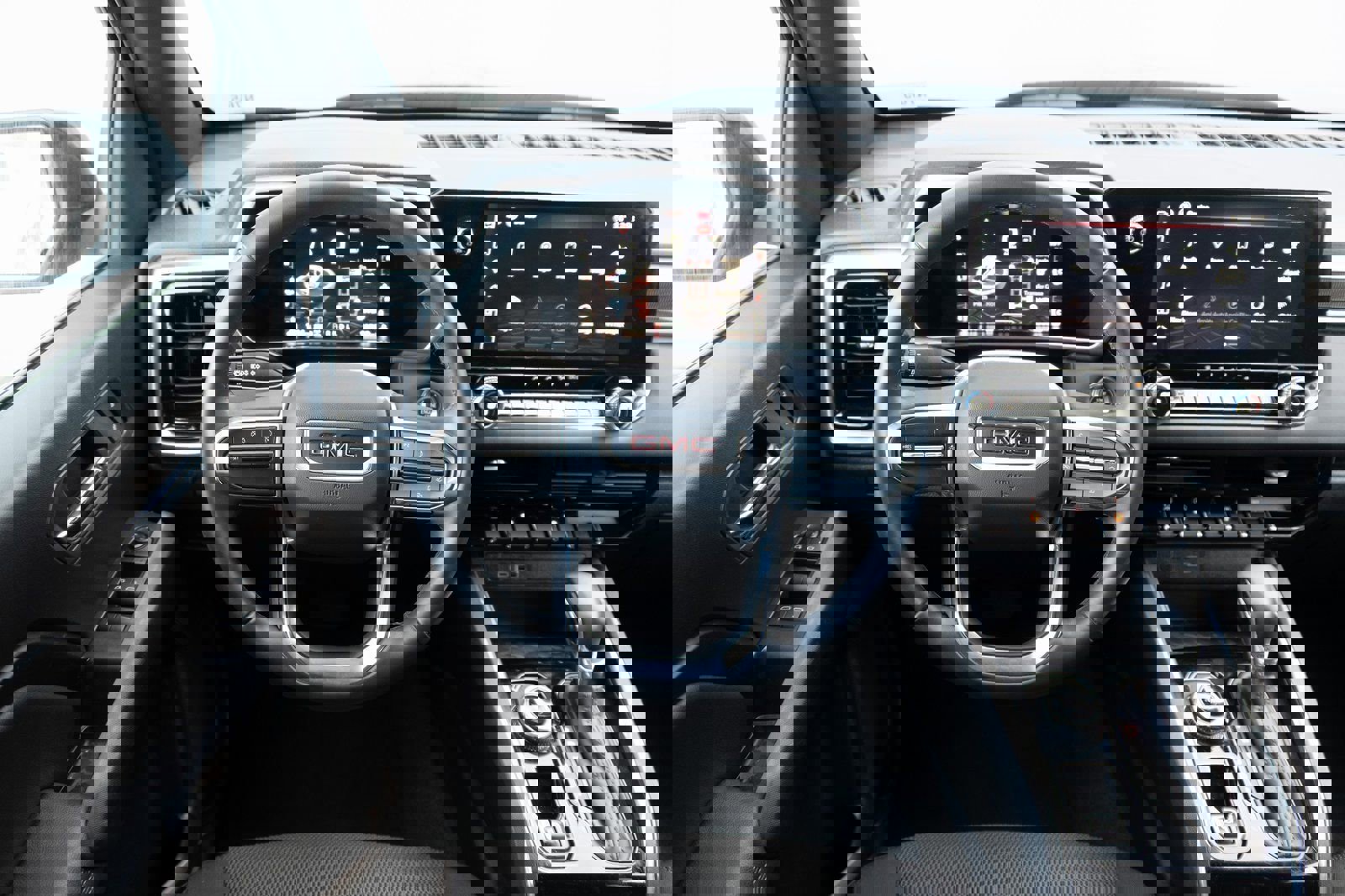 Used 2023 GMC Canyon Elevation w/ Convenience Package image 2