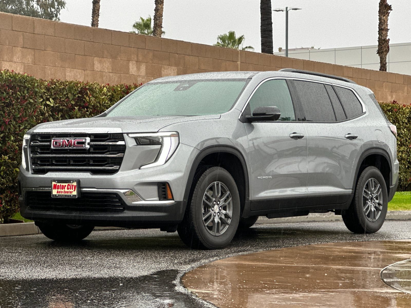 New 2025 GMC Acadia Elevation FWD image 8