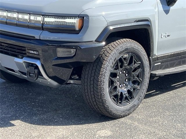 New 2026 GMC Hummer EV 4x4 Crew Cab image 9